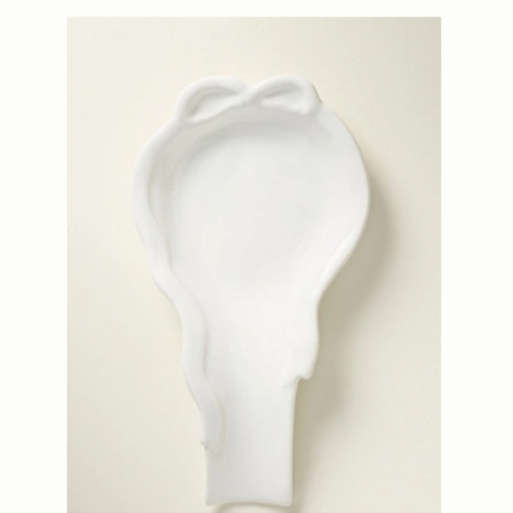 NWT Benedita Bow Stoneware Spoon Rest
